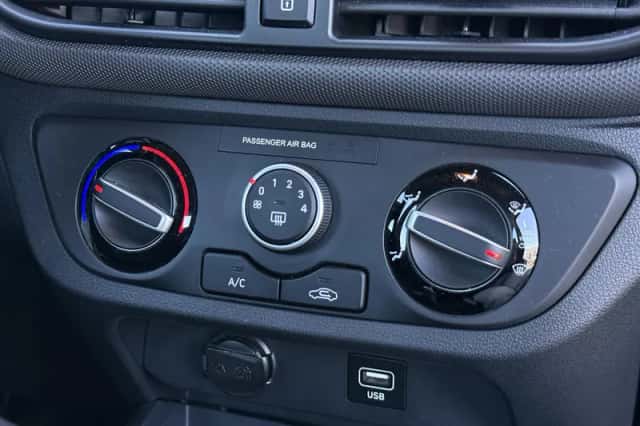 Hyundai i10 (2020) thumbnail 28