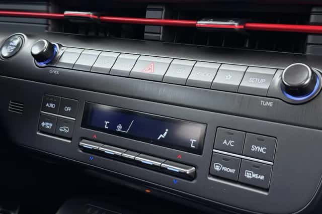 Hyundai Kona (2024) thumbnail 30
