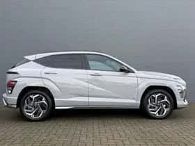 Hyundai Kona (2024) thumbnail 5