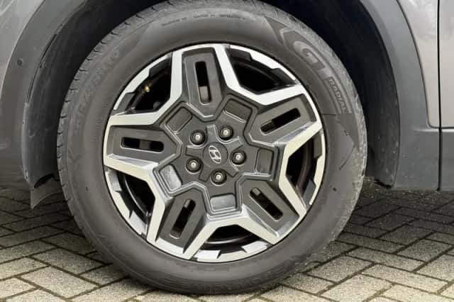 Hyundai Santa Fe (2023) thumbnail 15
