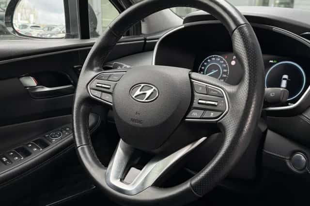 Hyundai Santa Fe (2023) thumbnail 17