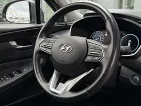 Hyundai Santa Fe (2023) thumbnail 17