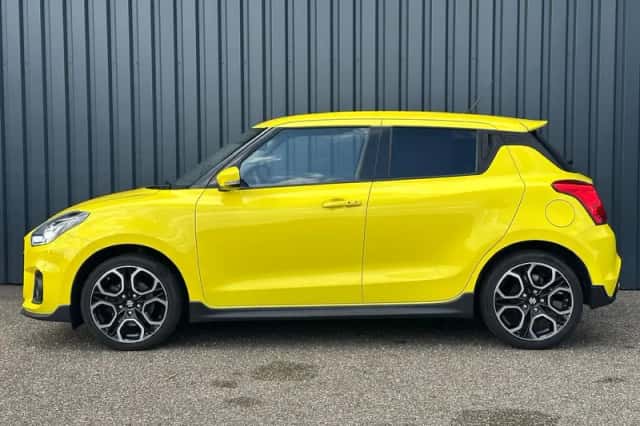 Suzuki Swift (2019) thumbnail 2