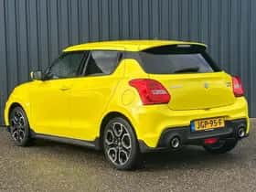 Suzuki Swift (2019) thumbnail 3