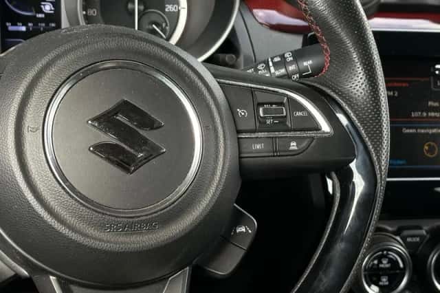 Suzuki Swift (2019) thumbnail 21