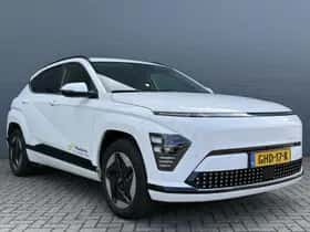 Hyundai Kona (2024) thumbnail 5