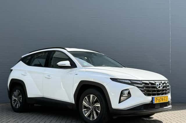 Hyundai Tucson (2022) thumbnail 4