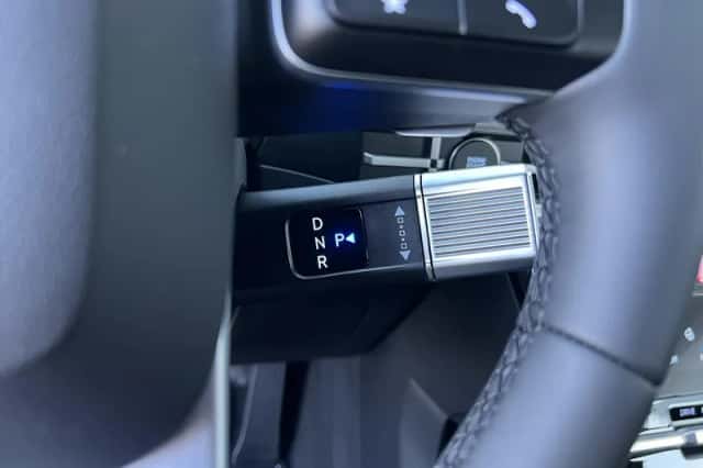 Hyundai Santa Fe (2025) thumbnail 32