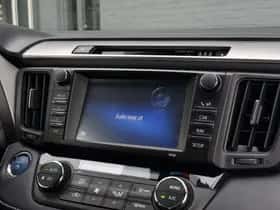 Toyota RAV4 (2018) thumbnail 24