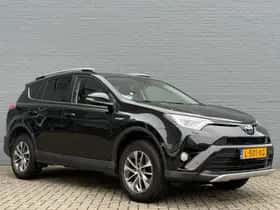 Toyota RAV4 (2018) thumbnail 4