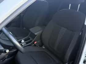 Hyundai Tucson (2022) thumbnail 12