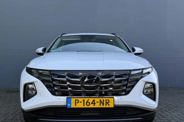 Hyundai Tucson (2022) thumbnail 3