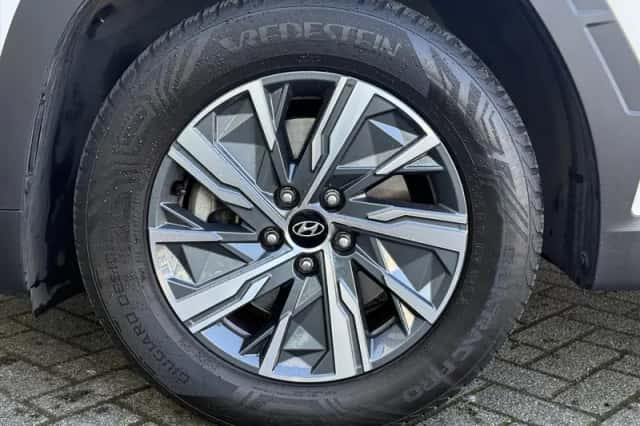 Hyundai Tucson (2022) thumbnail 10