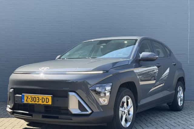 Hyundai Kona (2024) thumbnail 2