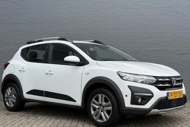 Dacia Sandero (2022) thumbnail 4