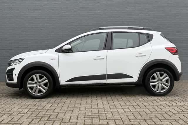 Dacia Sandero (2022) thumbnail 9
