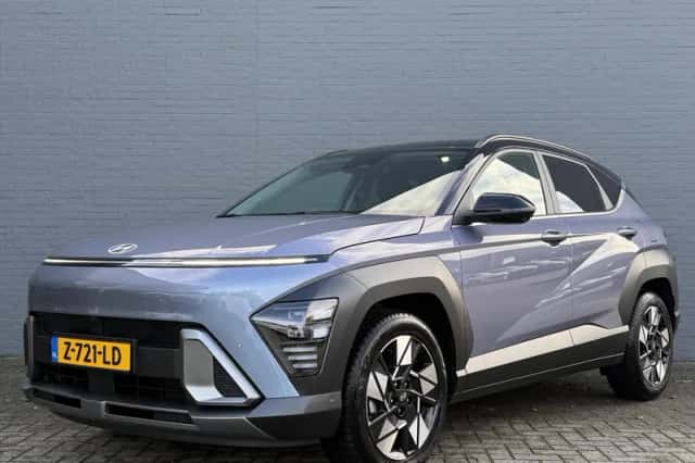 Hyundai Kona (2024) thumbnail 3