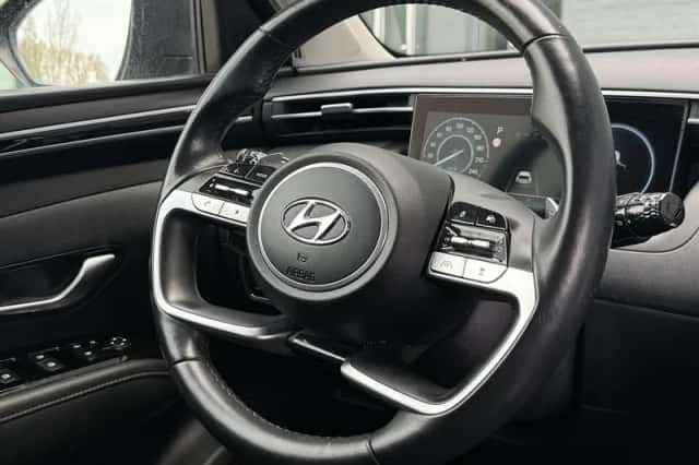 Hyundai Tucson (2022) thumbnail 18