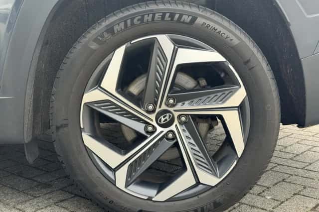 Hyundai Tucson (2022) thumbnail 10