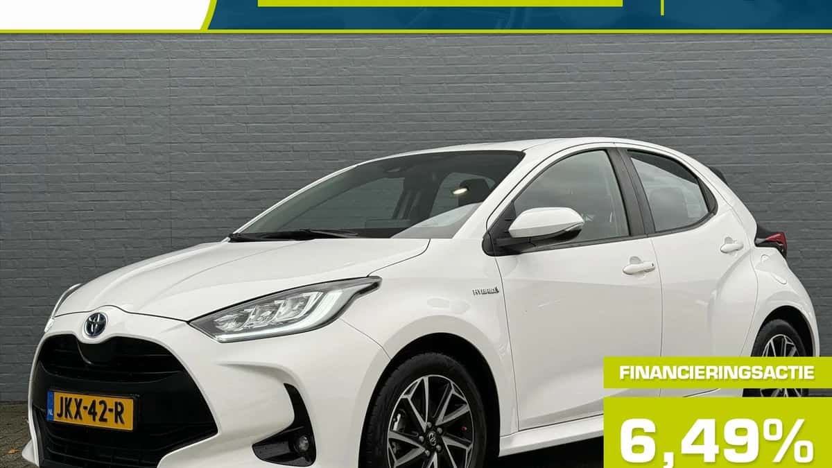 Toyota Yaris (2020) — foto 1