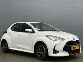 Toyota Yaris (2020) thumbnail 4