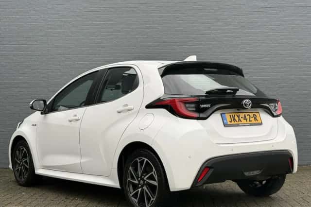 Toyota Yaris (2020) thumbnail 8