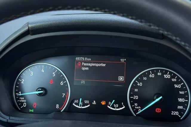 Ford EcoSport (2020) thumbnail 17