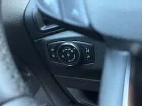 Ford EcoSport (2020) thumbnail 23