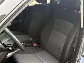 Suzuki Vitara (2016) thumbnail 12