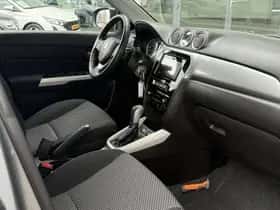 Suzuki Vitara (2016) thumbnail 13