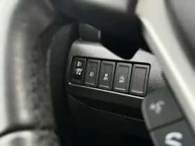 Suzuki Vitara (2016) thumbnail 25