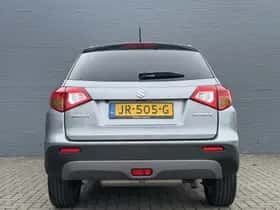 Suzuki Vitara (2016) thumbnail 7