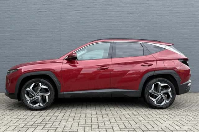 Hyundai Tucson (2023) thumbnail 4