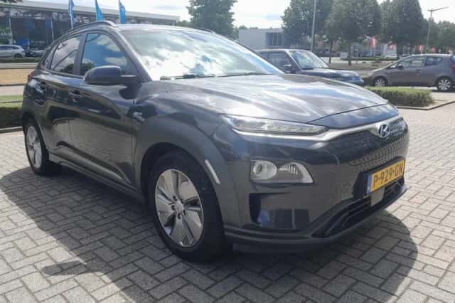 Hyundai Kona (2020) thumbnail 3