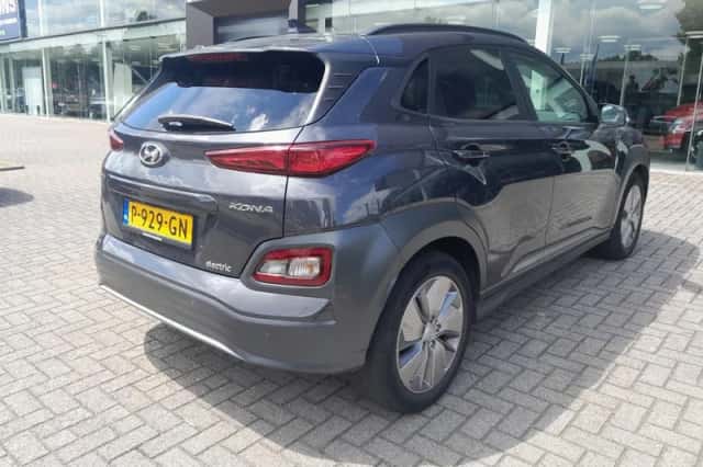 Hyundai Kona (2020) thumbnail 4