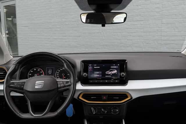 SEAT Arona (2022) thumbnail 17