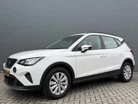 SEAT Arona (2022) thumbnail 3