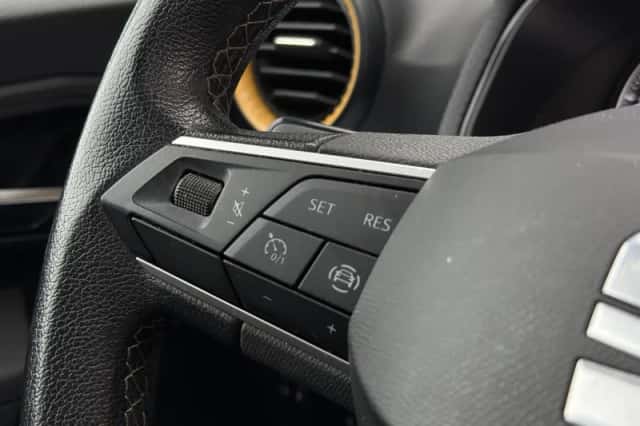 SEAT Arona (2022) thumbnail 22