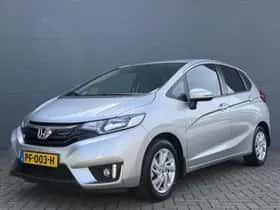 Honda Jazz (2016) thumbnail 2