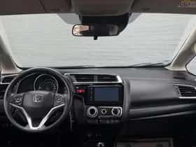 Honda Jazz (2016) thumbnail 16