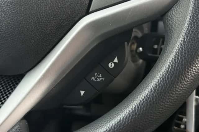 Honda Jazz (2016) thumbnail 23