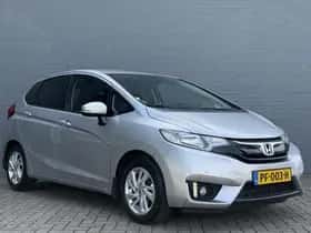 Honda Jazz (2016) thumbnail 4
