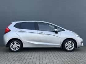 Honda Jazz (2016) thumbnail 5
