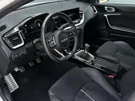 Kia Ceed Sportswagon (2024) thumbnail 11