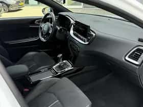Kia Ceed Sportswagon (2024) thumbnail 13