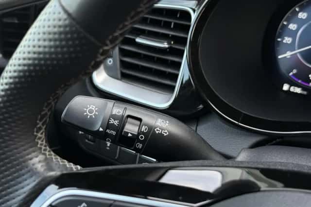 Kia Ceed Sportswagon (2024) thumbnail 23