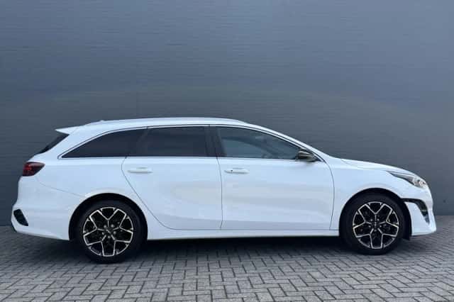 Kia Ceed Sportswagon (2024) thumbnail 6
