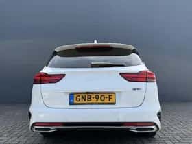 Kia Ceed Sportswagon (2024) thumbnail 8