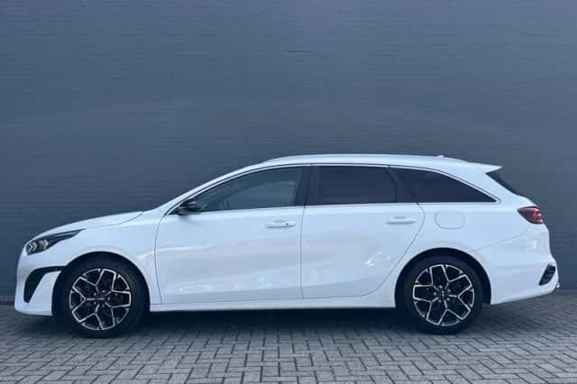 Kia Ceed Sportswagon (2024) thumbnail 10