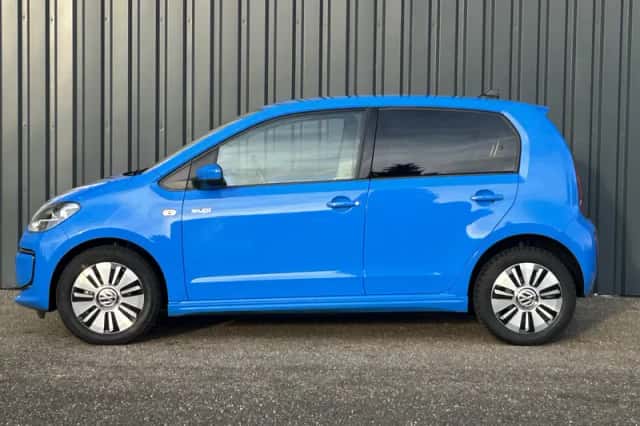 Volkswagen E-up! (2015) thumbnail 8